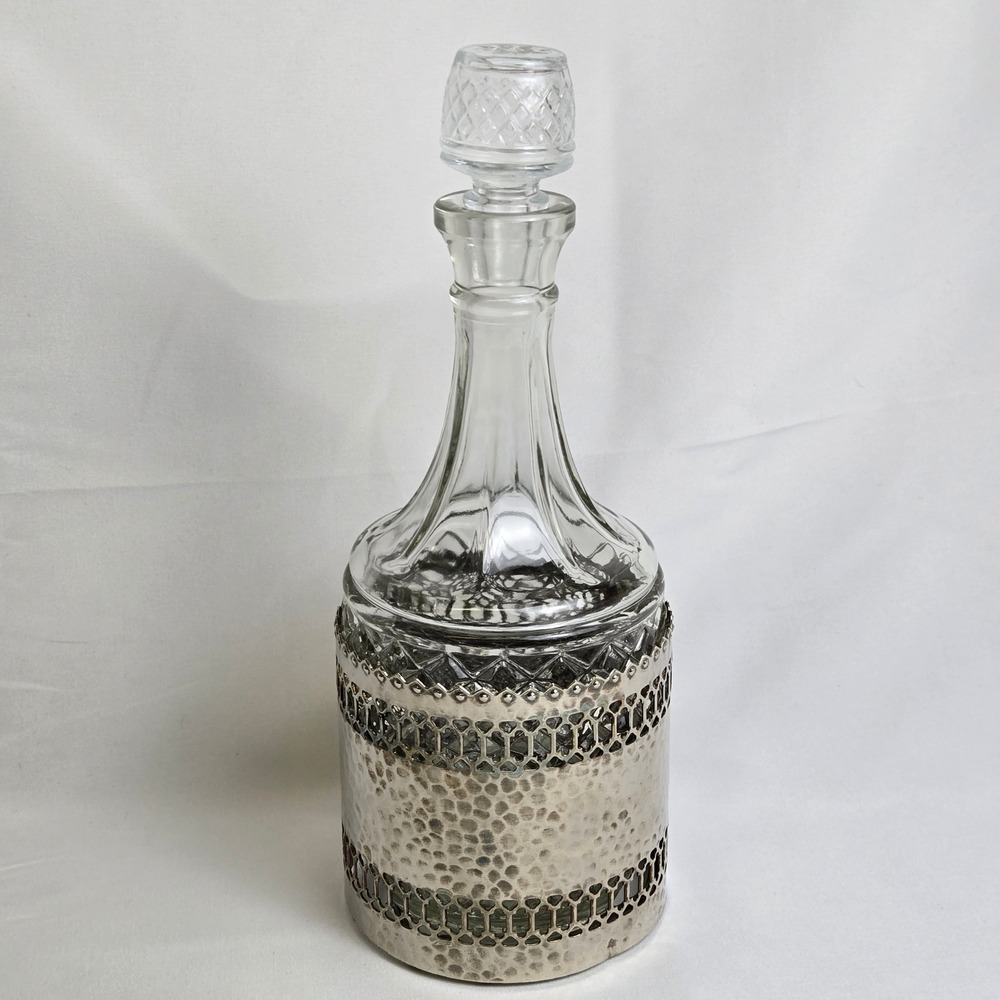 Glass Liquor Decanter, Decorative Silver Tone Hammered Metal Caddy 11" Vintage - Picture 11 of 16